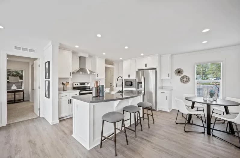 Gs 9904 a interior home features